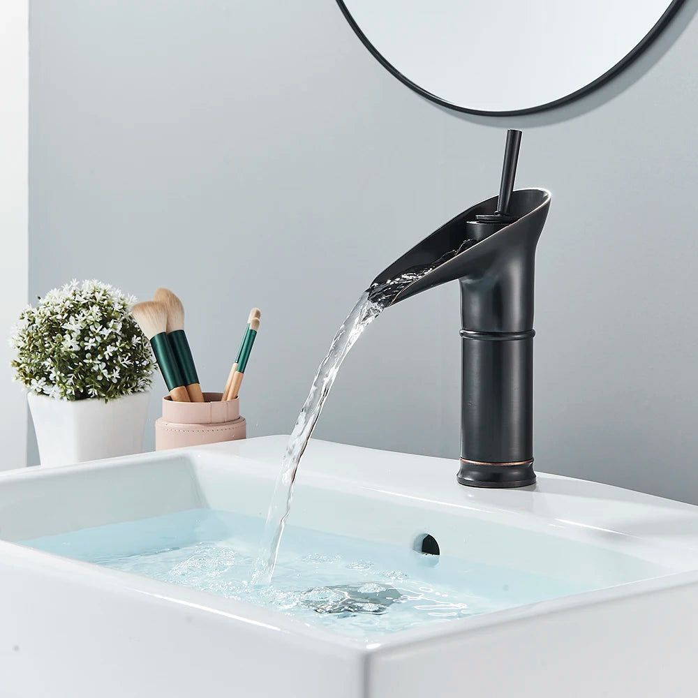 Cascade Luxe Faucet