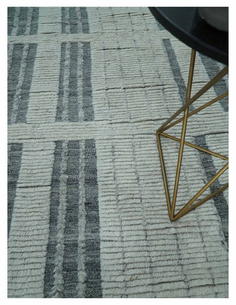 Charcoal and Silver Traditional Hand Knotted 8x10 Geometrical Pattern Wool Area Rug