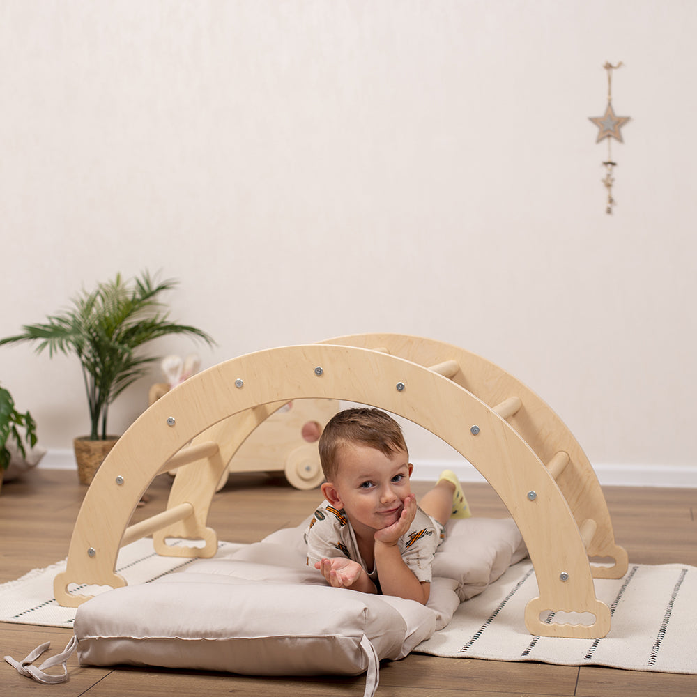 Climbing Arch Rocker