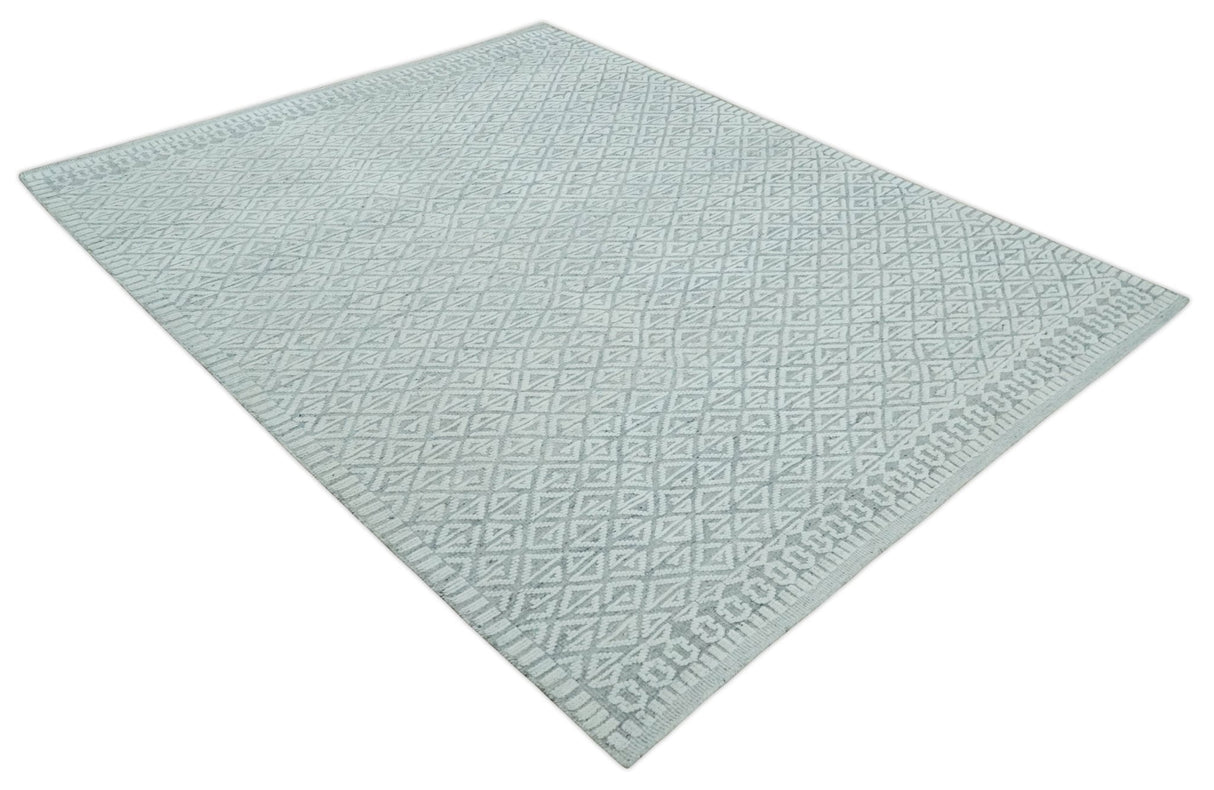 Contemporary 8x10 carved pattern Ivory and Gray hand knotted wool rug