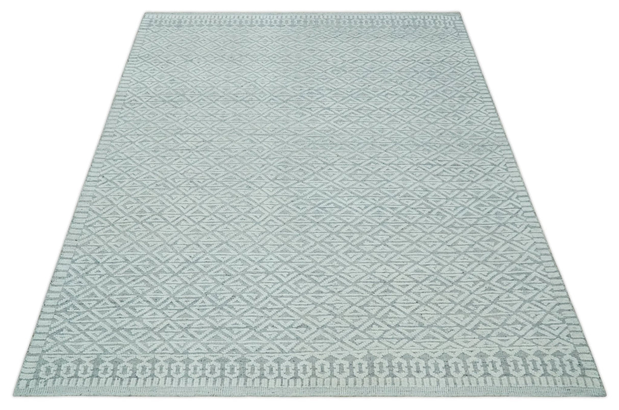 Contemporary 8x10 carved pattern Ivory and Gray hand knotted wool rug