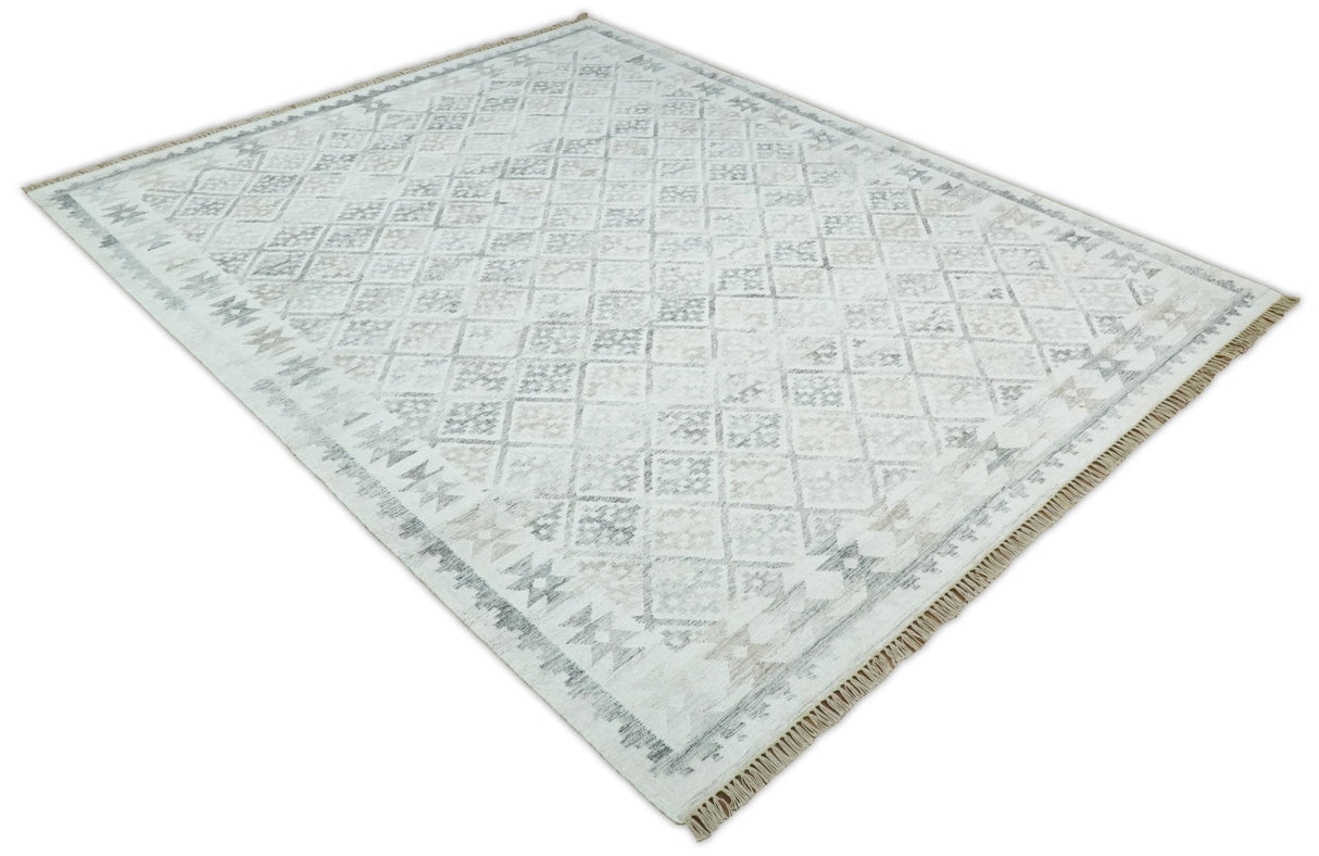 Contemporary Ivory and Gray Hand Woven Rug made with Fine Blended Wool