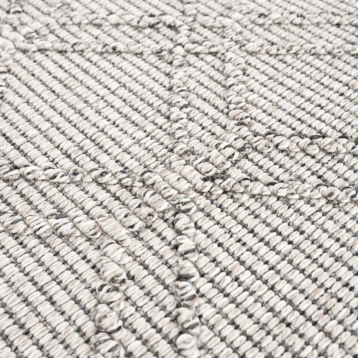 Diah Bone Textured Trellis Rug