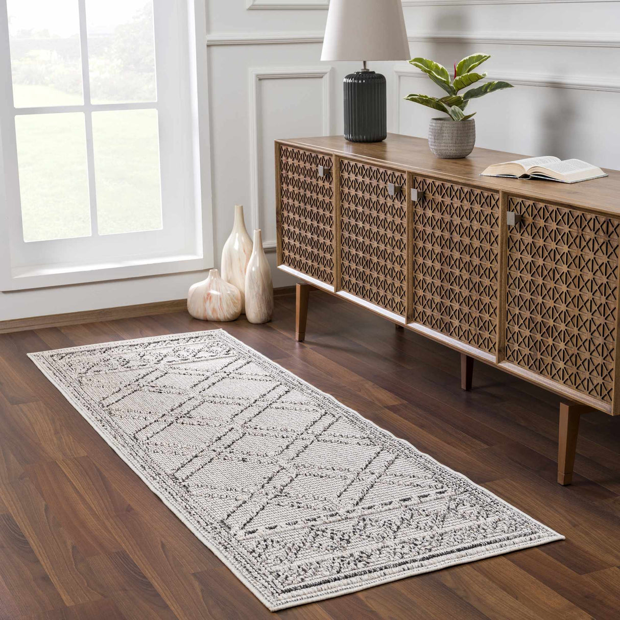 Diah Bone Textured Trellis Rug