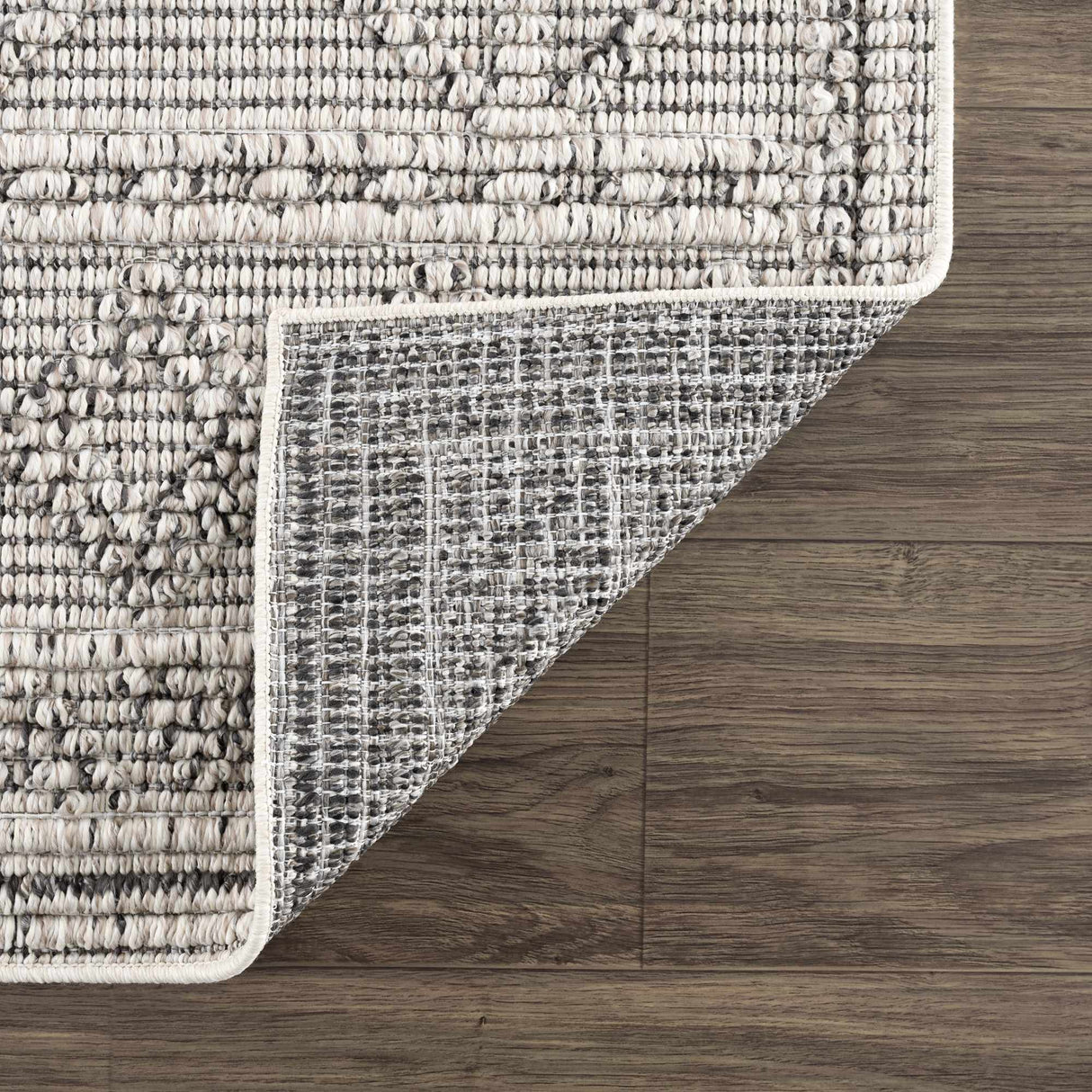Diah Bone Textured Trellis Rug