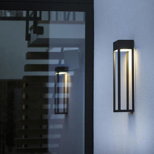 Dinan Outdoor Wall Lamp