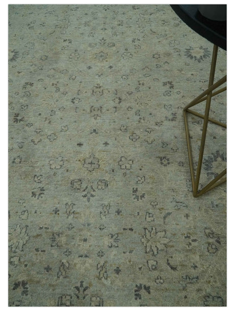 Distress Finished Beige, Silver and Charcoal 8x10 Traditional Wool Rug