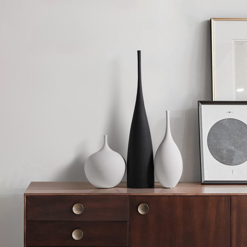 Ellure Modern Ceramic Vase