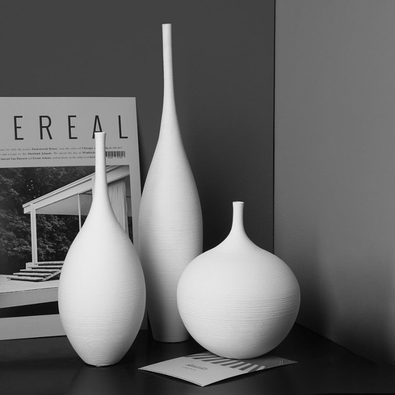 Ellure Modern Ceramic Vase