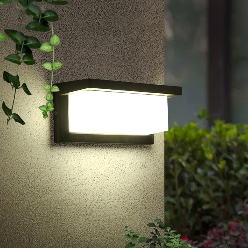 Ellure Modern LED Outdoor Light