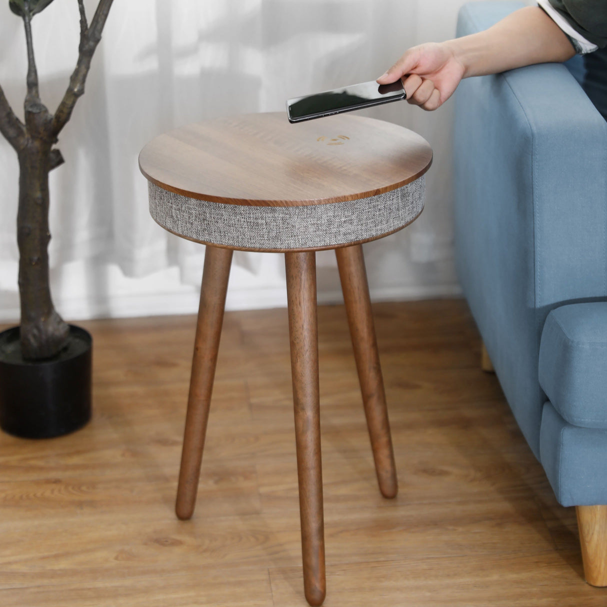 Ellure Smart Table with Speaker & Wireless Charger