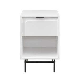 Evelynn 18" Contemporary Nightstand