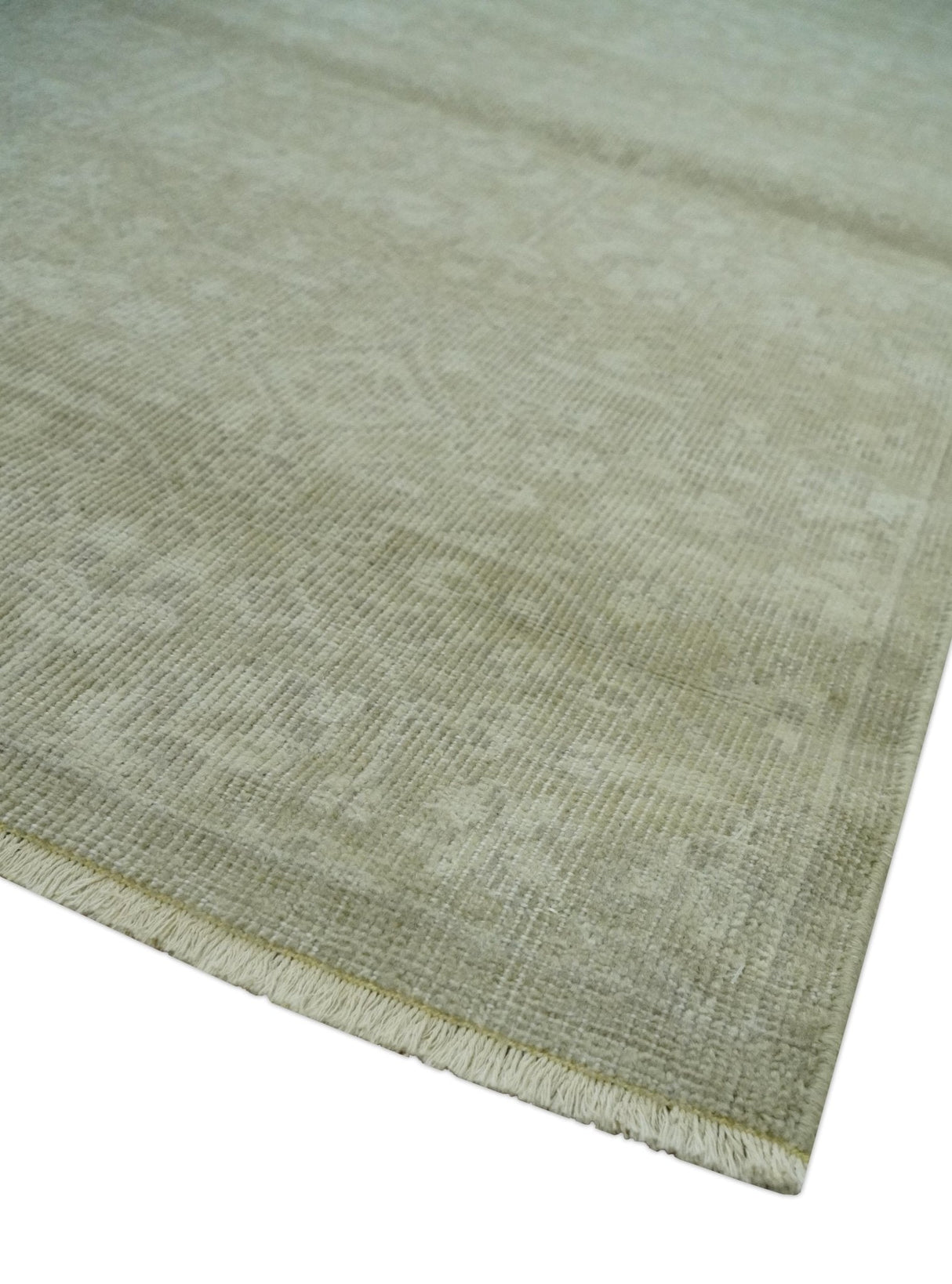 Fine Antique Design Ivory and light Olive Traditional Hand Knotted 8x10 wool area Rug
