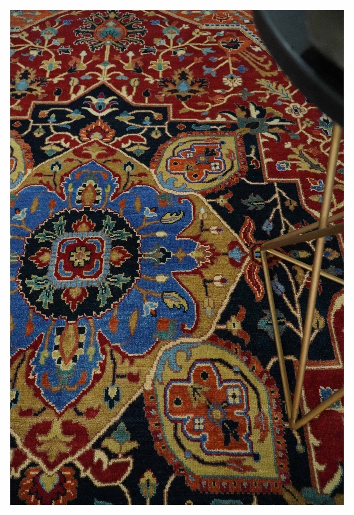 Fine Black, Brown and Rust 8x10 Traditional Hand Knotted wool Area Rug