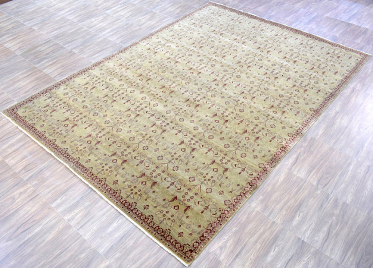 Fine Knots 10x14 Handmade Area Rug made with Hand-spun Wool