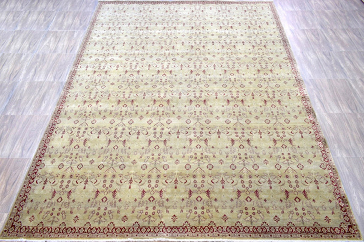 Fine Knots 10x14 Handmade Area Rug made with Hand-spun Wool
