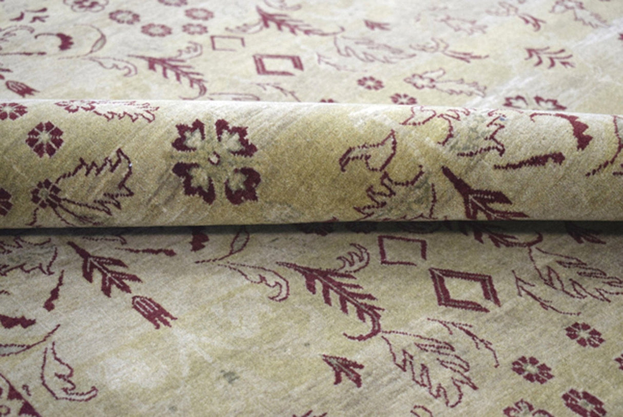 Fine Knots 10x14 Handmade Area Rug made with Hand-spun Wool