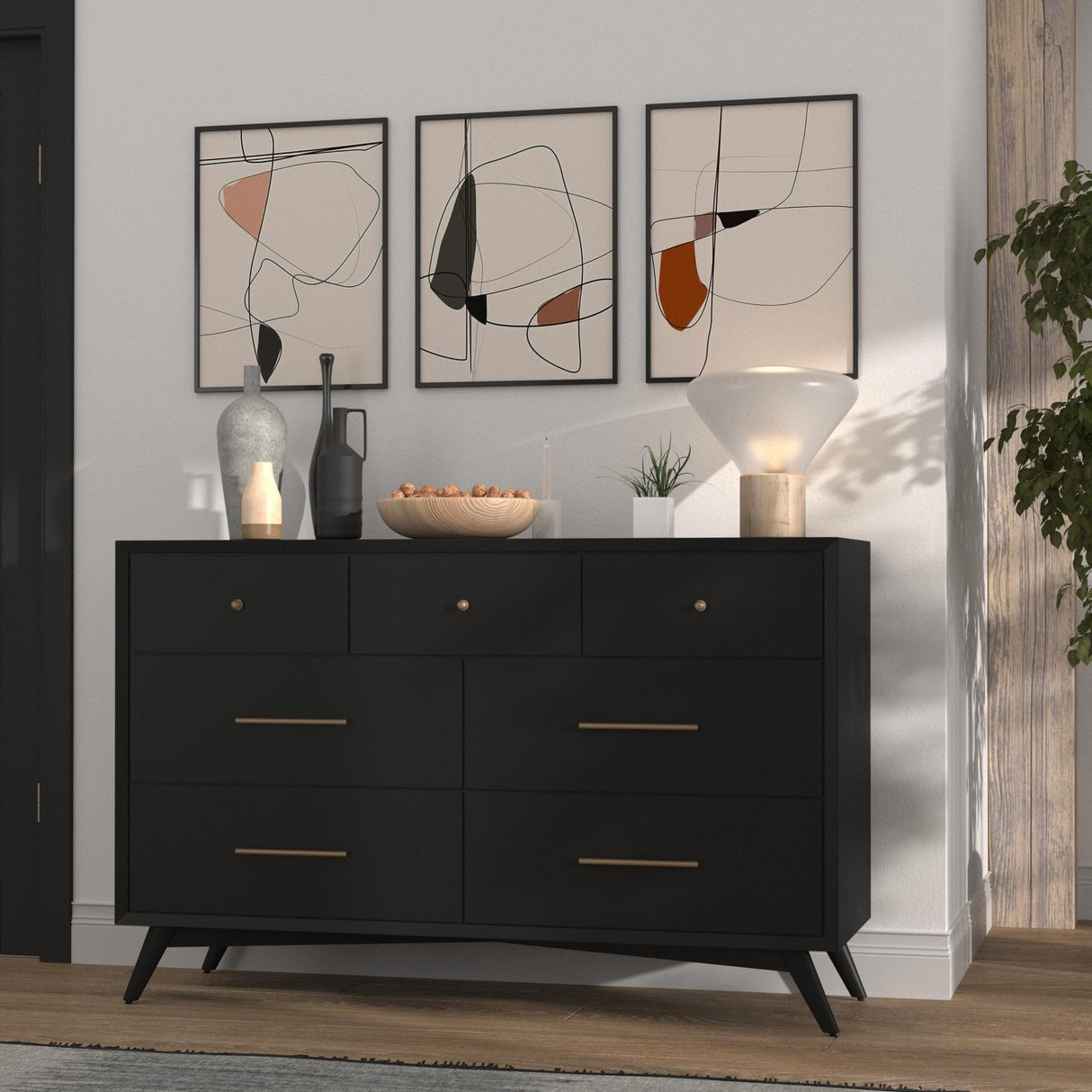 Flynn Dresser, Black