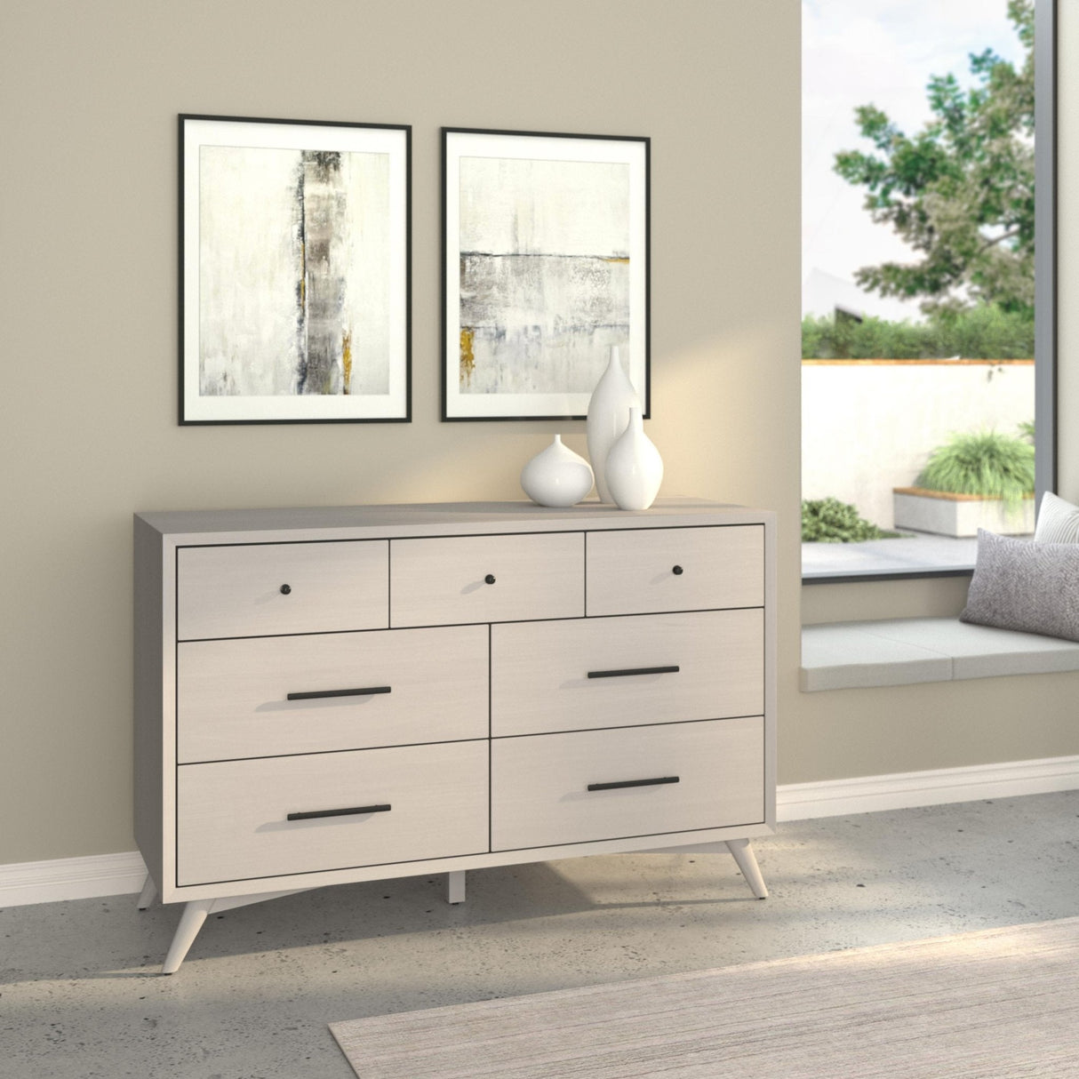 Flynn Dresser, Gray