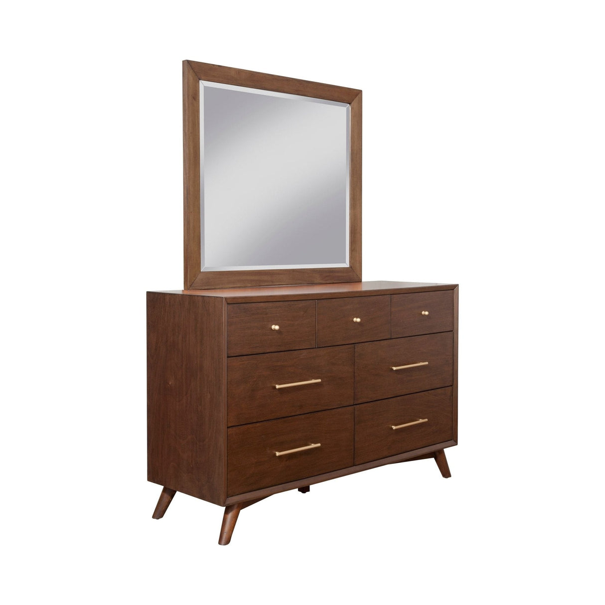 Flynn Dresser, Walnut