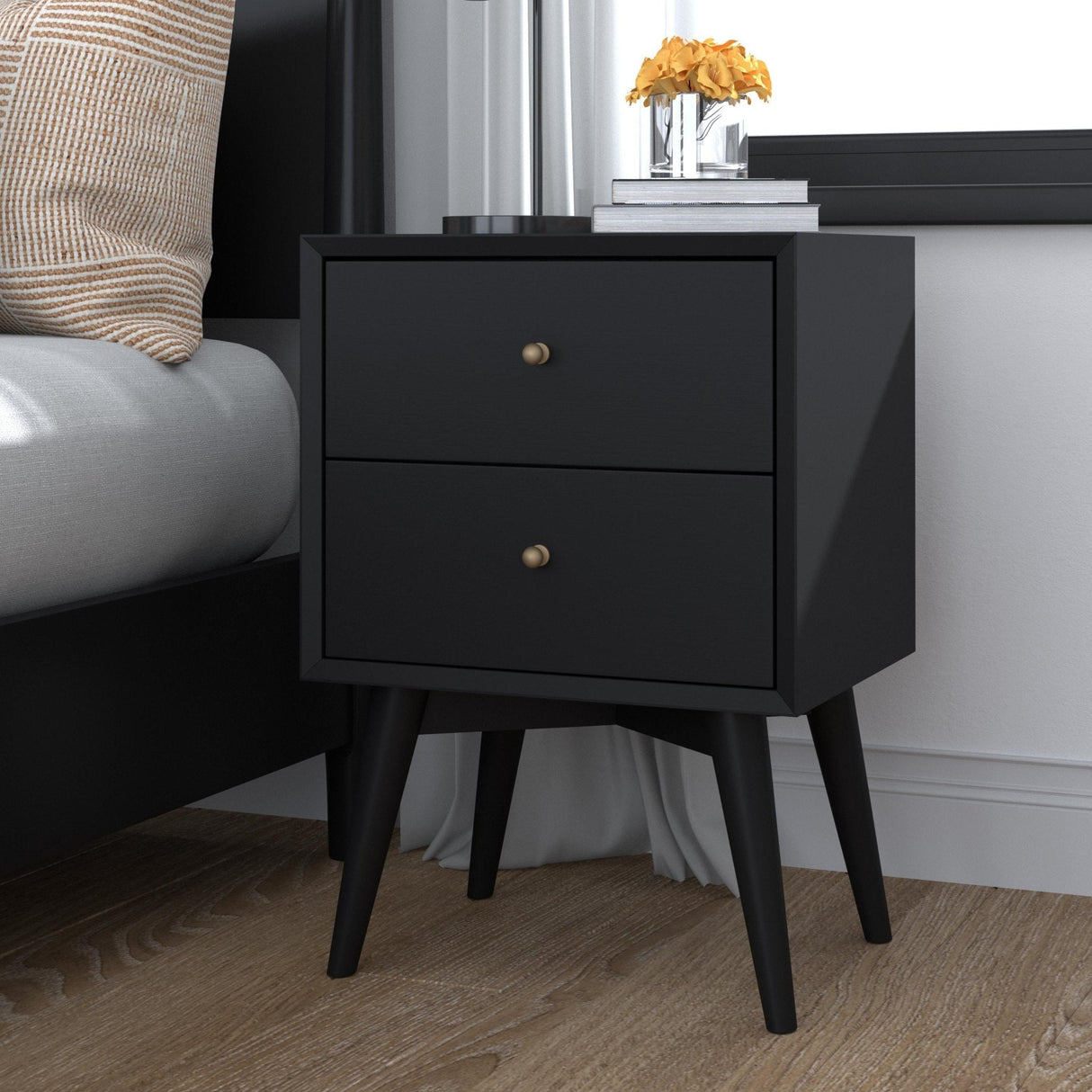 Flynn Nightstand, Black