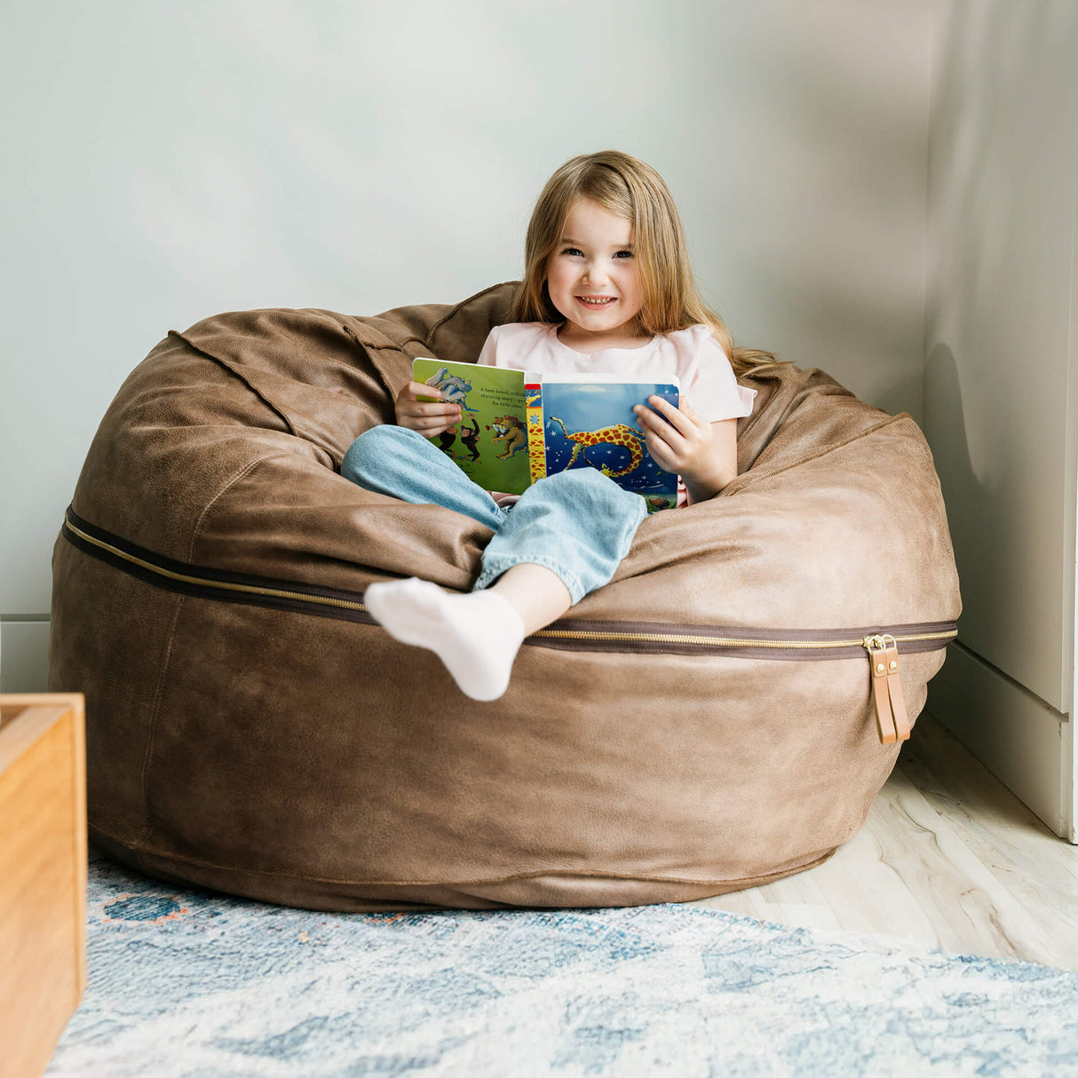 Fuf Medium w/ Removable Cover