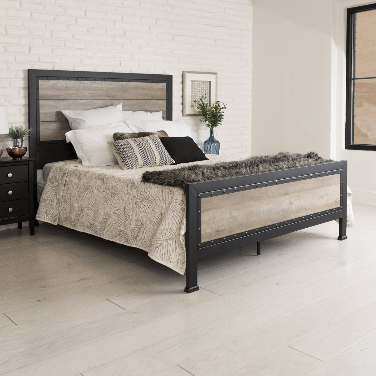 Galen Rustic Queen Bed