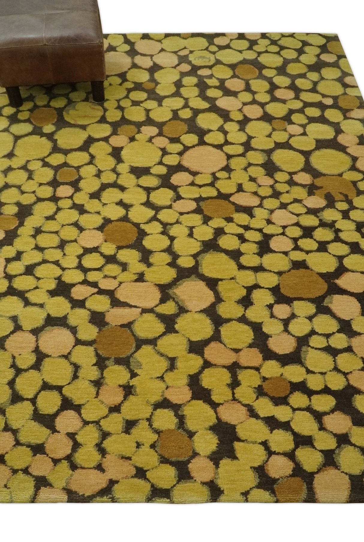 Gold and charcoal Dot 5.6x7 Hand loom wool and art silk Area Rug