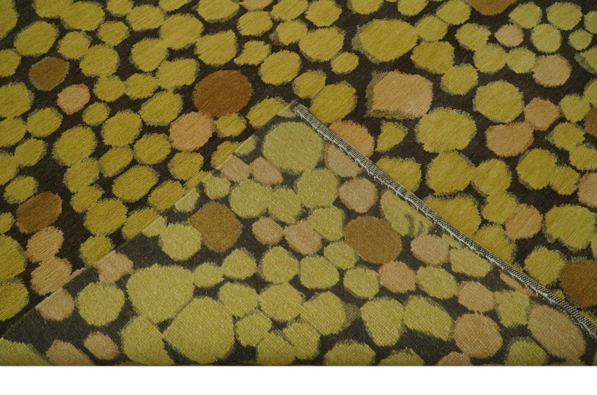 Gold and charcoal Dot 5.6x7 Hand loom wool and art silk Area Rug