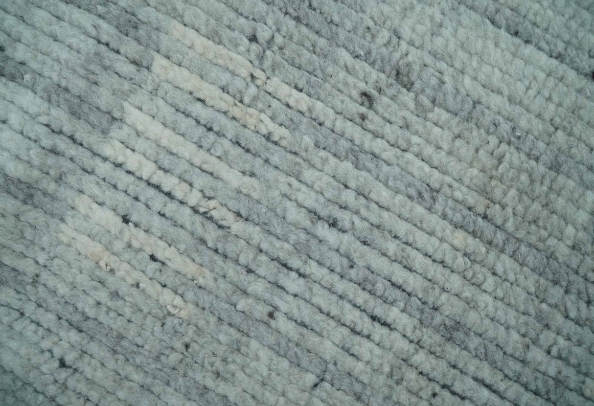Gray, Silver and Ivory Traditional Hand Knotted 8x10 Wool Area Rug