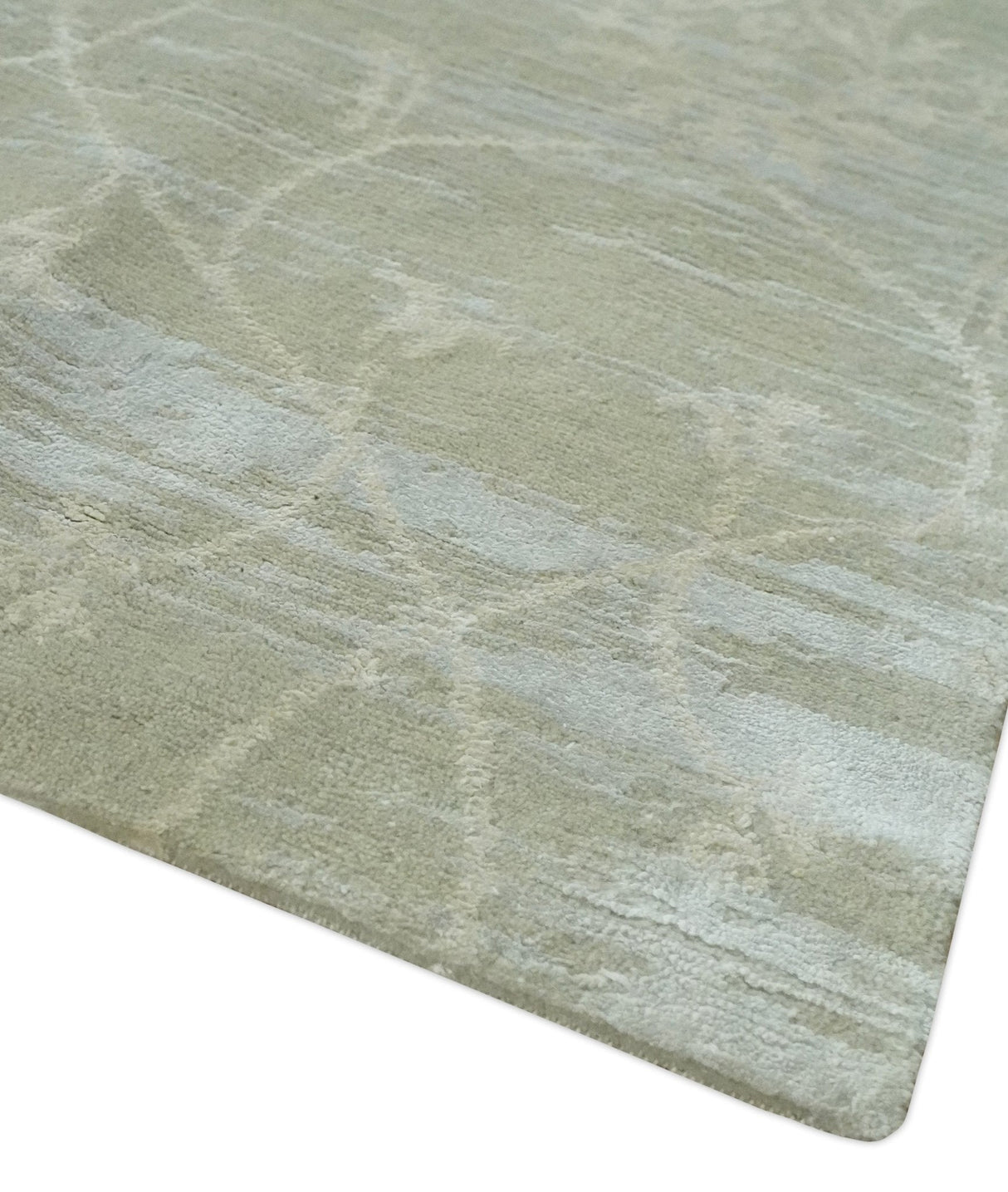 Gray and Silver Ikat Design 6x9 Hand knotted Wool and Viscose Area Rug