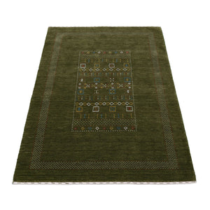 Green Tribal Center Pattern Hand Loomed Wool Area Rug