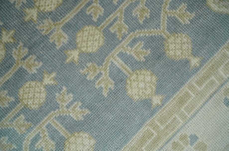 Hand Knotted 3x3 Gray, Ivory and Beige Traditional Low Pile Wool Rug, Bedside Rug | N35033