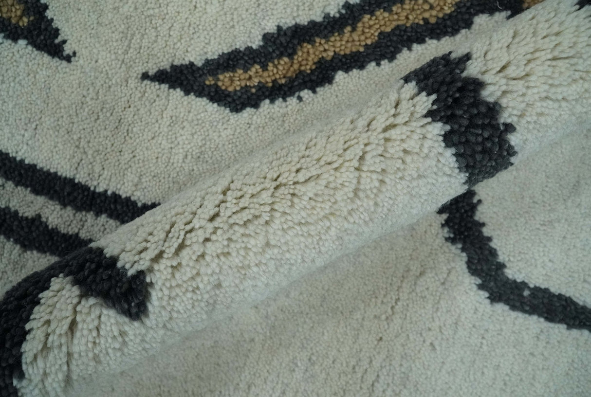 Hand Knotted 8x10 Ivory and Charcoal Wool Traditional Tribal Art Antique South Western Rug | TRDCP1292810