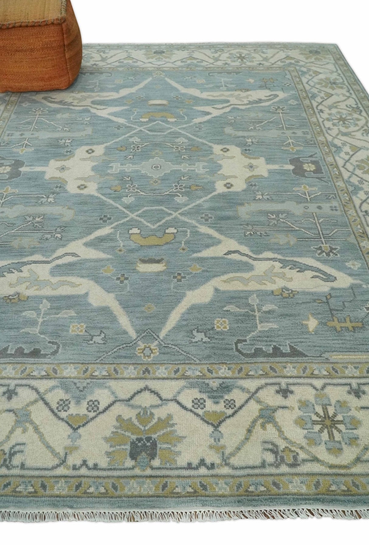 Hand Knotted 8x10 Oriental Oushak Silver, Ivory and Beige Wool Area Rug | TRDCP1195810