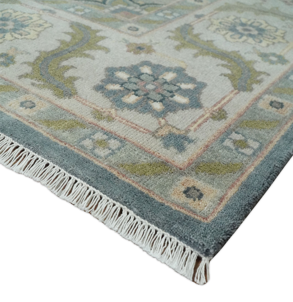 Hand Knotted 9x12 Ivory, Gray, Beige and Olive Traditional Vintage Heriz Serapi Wool Rug | TRDCP1041912