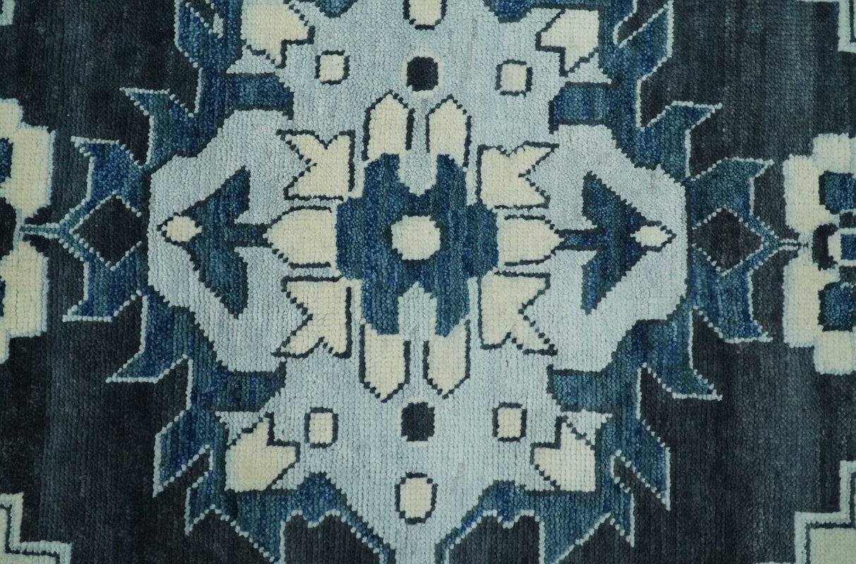 Hand Knotted Antique 8x10 Ivory and Blue Traditional Heriz Serapi Wool Rug | TRDCP859810