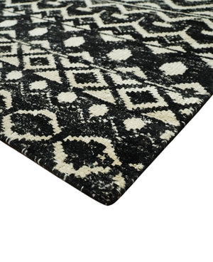 Hand Knotted Black and Ivory Modern Contemporary Southwestern Tribal Trellis Recycled Silk Area Rug | OP11