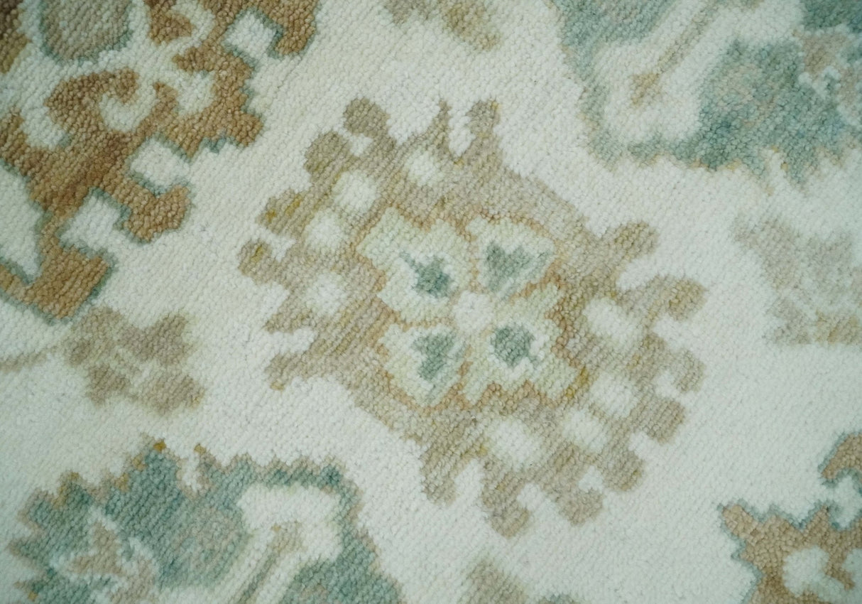 Hand Knotted Ivory and Silver 8x10 Traditional Oushak Wool Area Rug