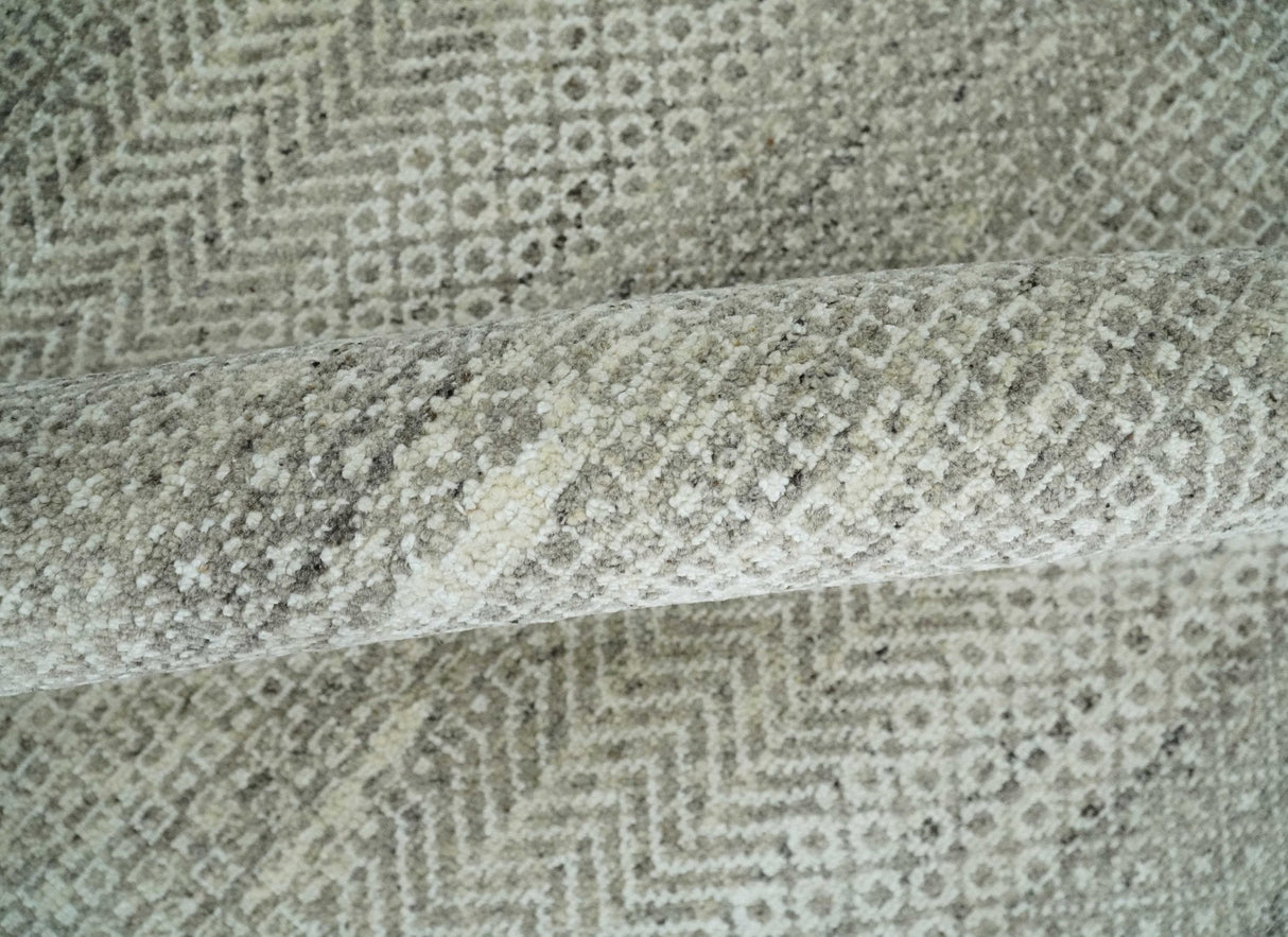 Hand Knotted Modern Geometric Trellis Scandinavian 8x10 Beige, and Ivory Wool Area Rug