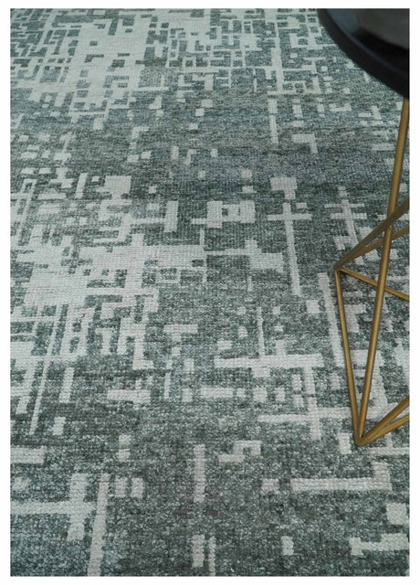 Hand Knotted Silver and Gray 5x8 Modern Abstract Contemporary Recycled Silk Area Rug