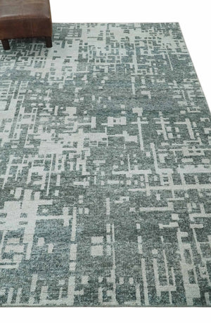 Hand Knotted Silver and Gray 5x8 Modern Abstract Contemporary Recycled Silk Area Rug