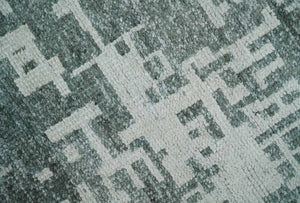 Hand Knotted Silver and Gray 5x8 Modern Abstract Contemporary Recycled Silk Area Rug
