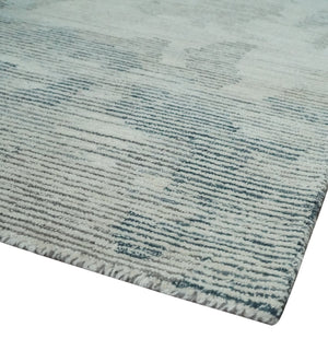 Hand Tufted Ivory, Beige and Charcoal Modern Abstract Design 8x10 Rug