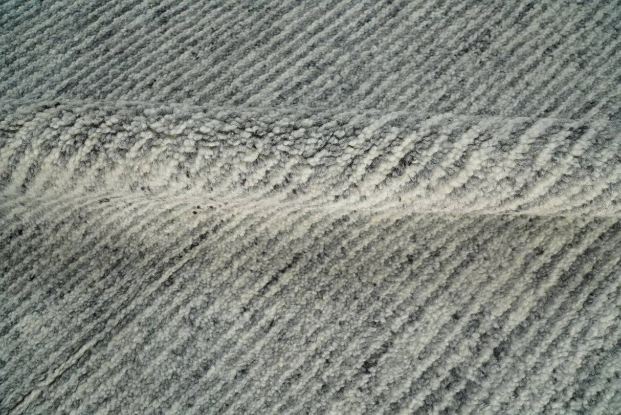 Hand Woven 8x10 Shaded Gray and Silver Rug Made with Fine Wool | TRDCP77810