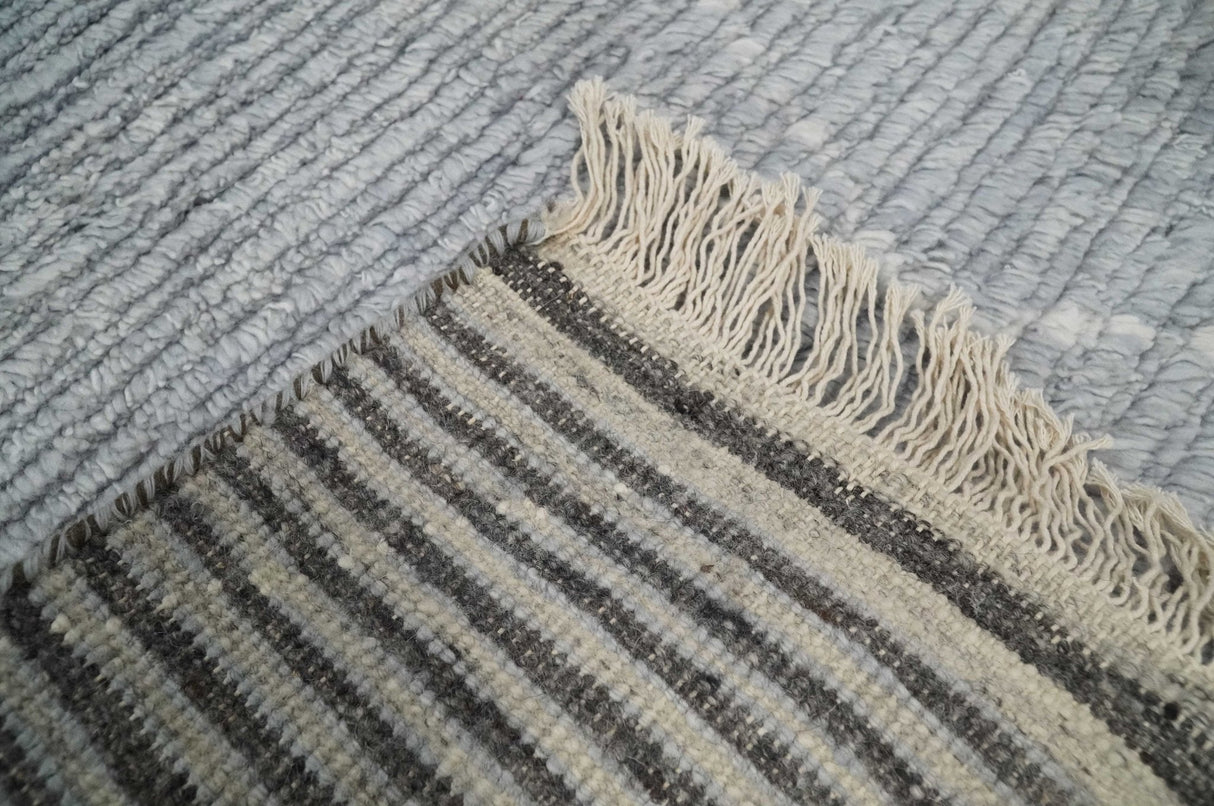 Hand Woven Blue and White 2x3 Trellis Moroccan Rug Made with Fine Wool | TRDCP79523