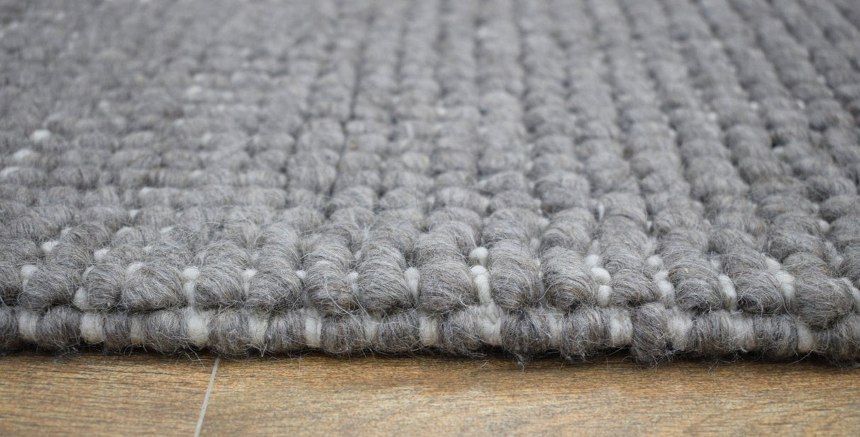Hand Woven Chunky Fine Wool Contemporary Solid Area Rug