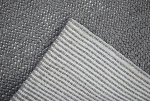 Hand Woven Chunky Fine Wool Contemporary Solid Area Rug