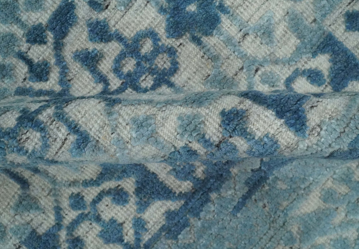 Hand carved Design Blue, Gray and silver Traditional Hand knotted 8x10 wool Area Rug