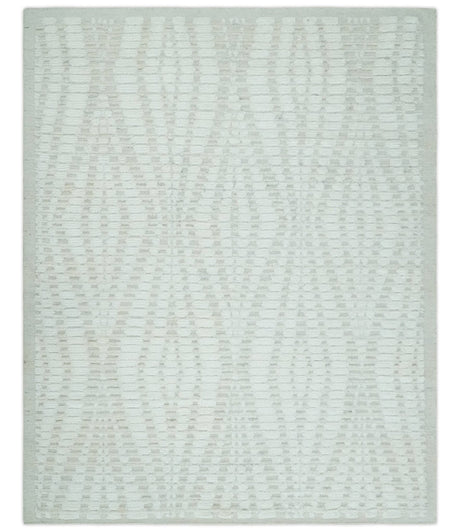 Hand carved Ivory Traditional Geometrical Pattern Hand Knotted 7.10x9.8 Wool Area Rug